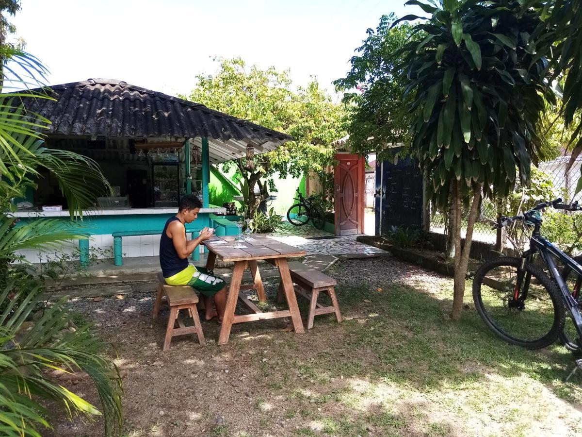 Cabanas Los Almendros Capurgana Ngoại thất bức ảnh